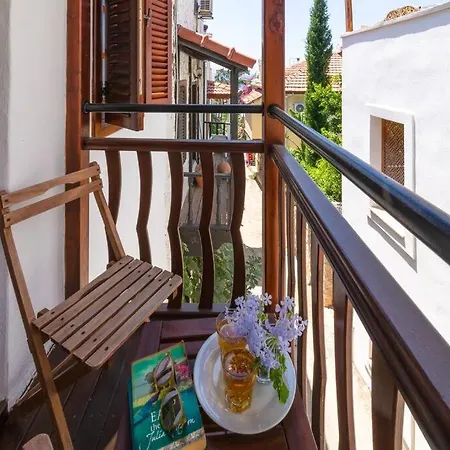别墅 Korsan Minik-pretty Two Bedroom Townhouse In Old Town *