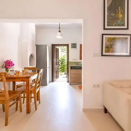 Korsan Minik-pretty Two Bedroom Townhouse In Old Town Villa Kalkan