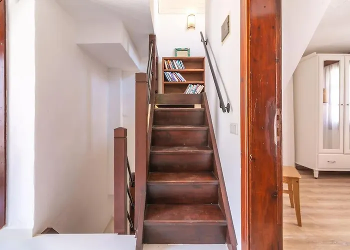 Korsan Minik-pretty Two Bedroom Townhouse In Old Town Villa