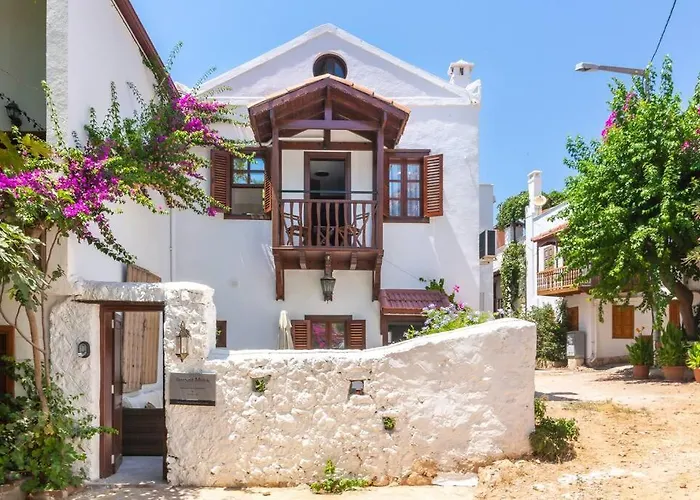 Villa Korsan Minik-pretty Two Bedroom Townhouse In Old Town Kalkan