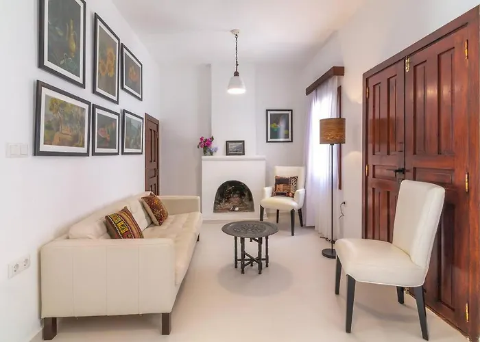 فيلة Korsan Minik-pretty Two Bedroom Townhouse In Old Town